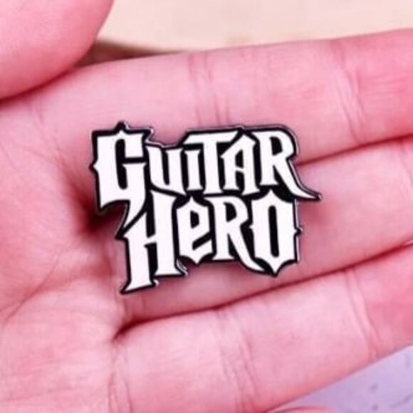 Retro Guitar Hero Nostalgia Enamel Pin - Activision Harmonix Collectible - Picture 2 of 4